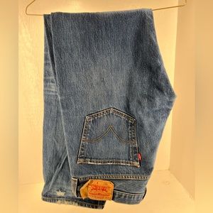 Straight leg blue jeansA95AR1